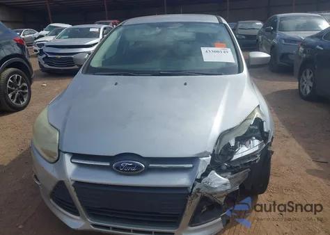 2012 Ford Focus Se z USA, uszkodzony, nr VIN 1FAHP3F23CL339420